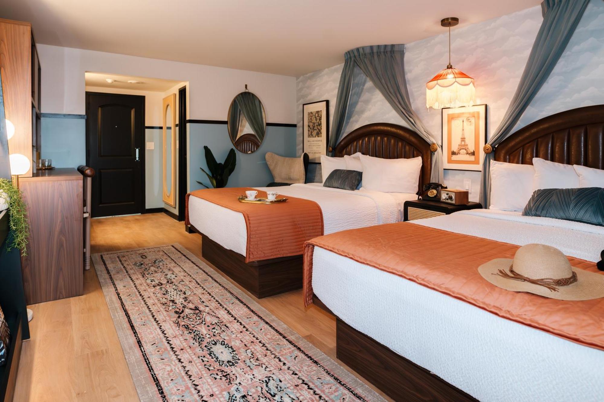 Uncommoner Hotel By Reverie Boutique Collection West Yarmouth Bagian luar foto