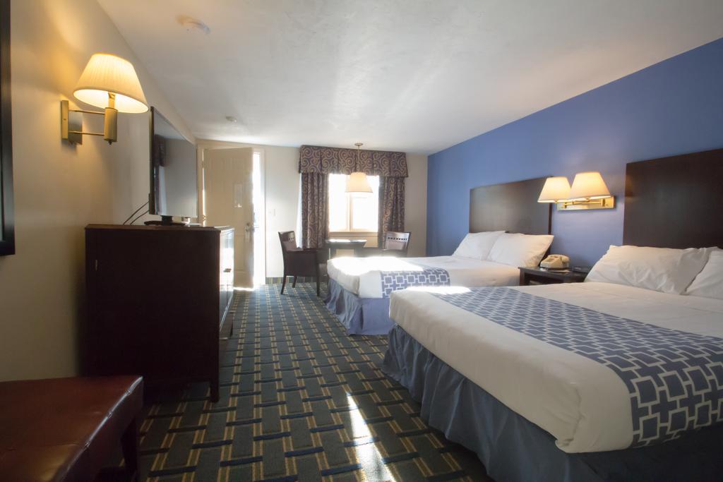 Uncommoner Hotel By Reverie Boutique Collection West Yarmouth Bagian luar foto