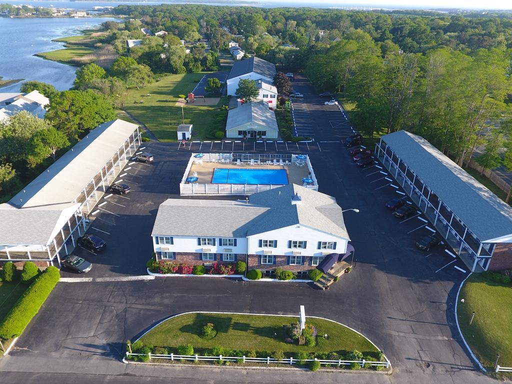 Uncommoner Hotel By Reverie Boutique Collection West Yarmouth Bagian luar foto
