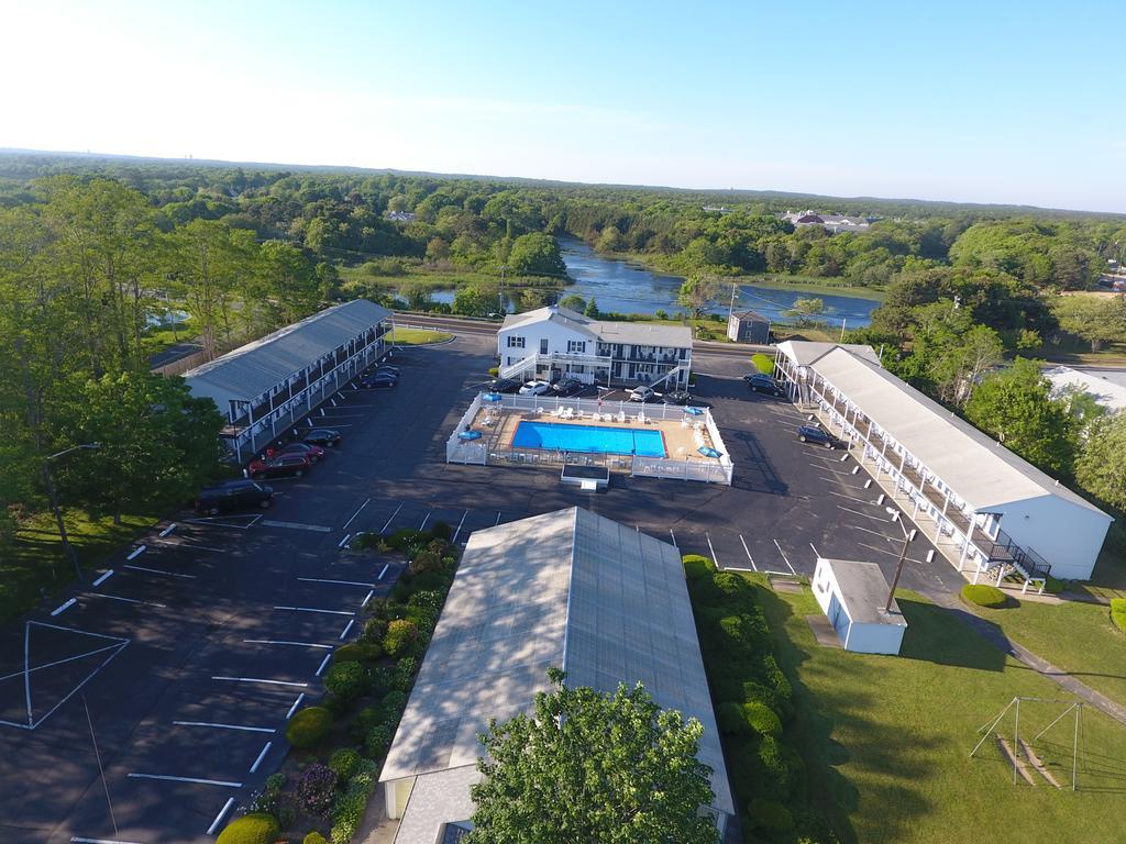 Uncommoner Hotel By Reverie Boutique Collection West Yarmouth Bagian luar foto